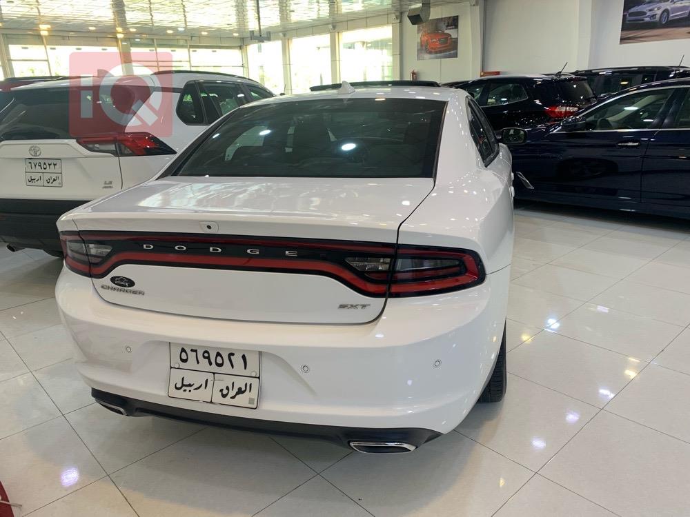 دۆج چارجەر